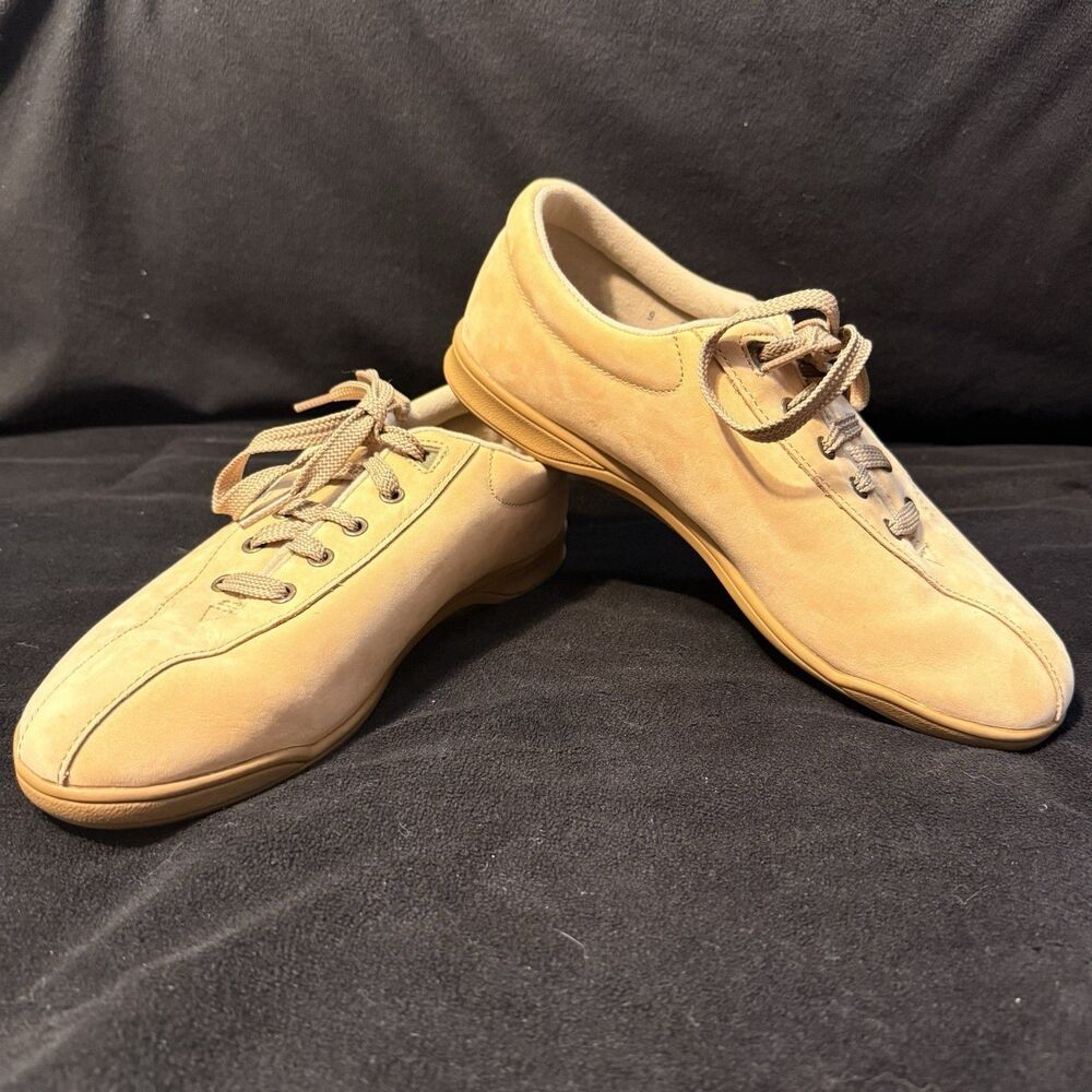 Easy Spirit Shoes Womens Size 9 Beige Suede Lace Up Walking Casual Comfort